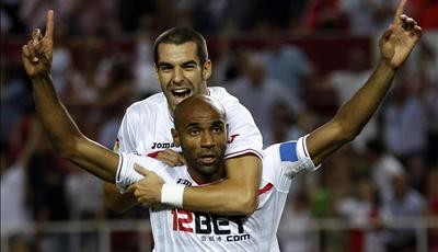 Kanoute och Negredo