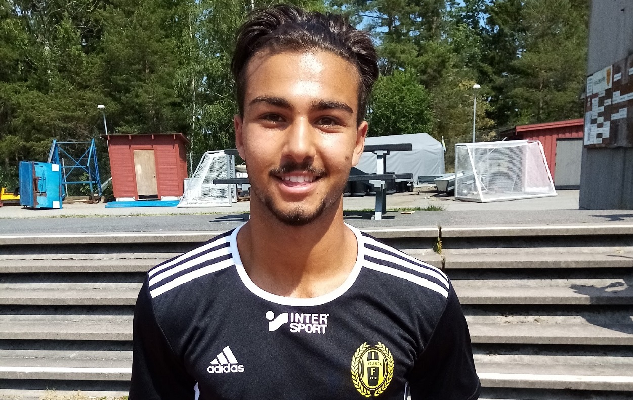 Viktor Brozin årgång 2020, hos Huddinge IF på Källbrink, i år hos Rågsveds IF.